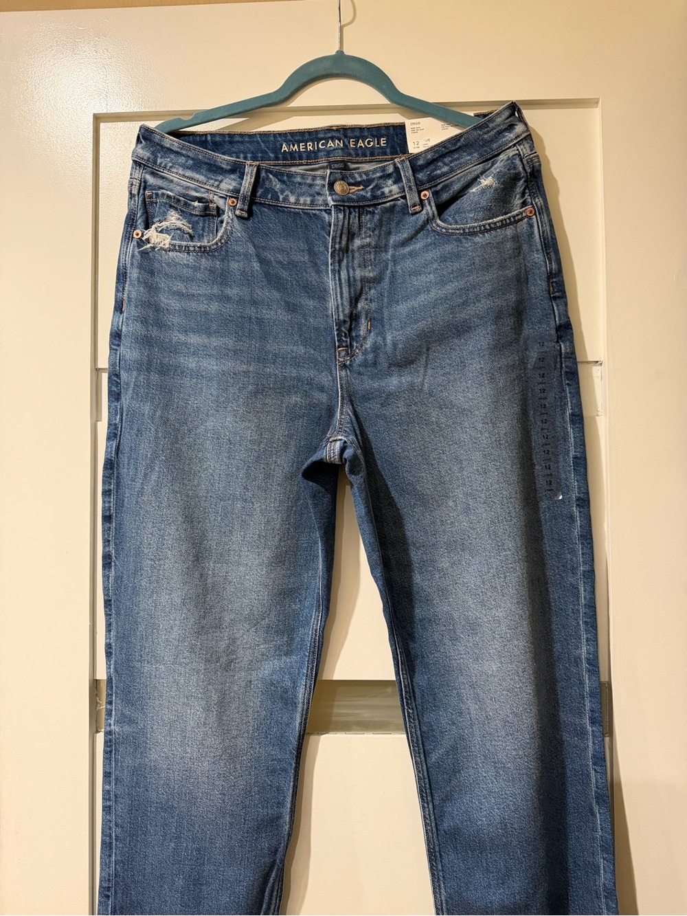 American Eagle Outfitters women’s Blue Straight-Leg Jeans mom jeans style - Picture 3 of 9